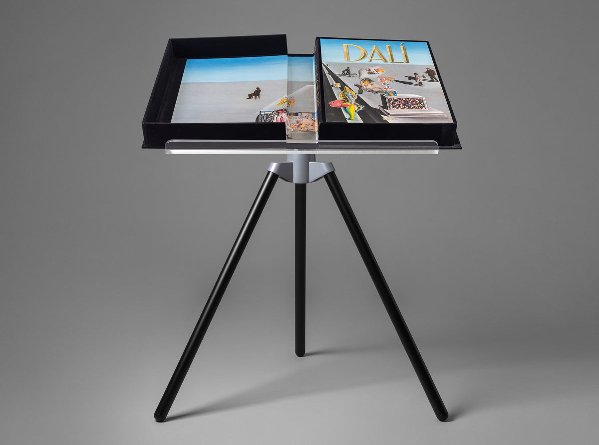 Marc Newson Bookstand – Taschen Verlag – view 6