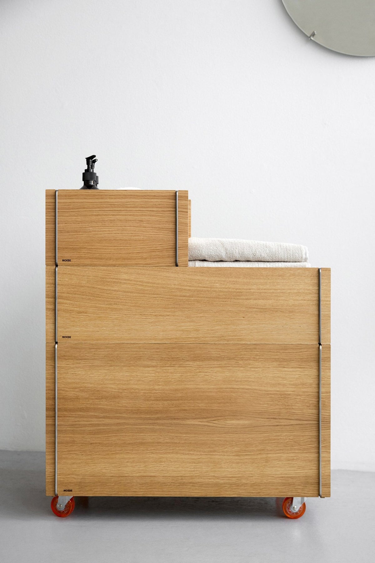 Storage Tower – Medium - Storage - MOEBE