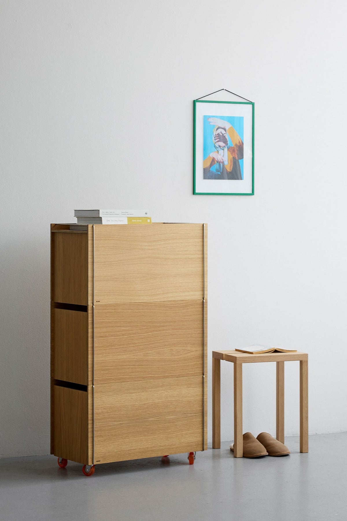 Storage Tower – Tall - Storage - MOEBE