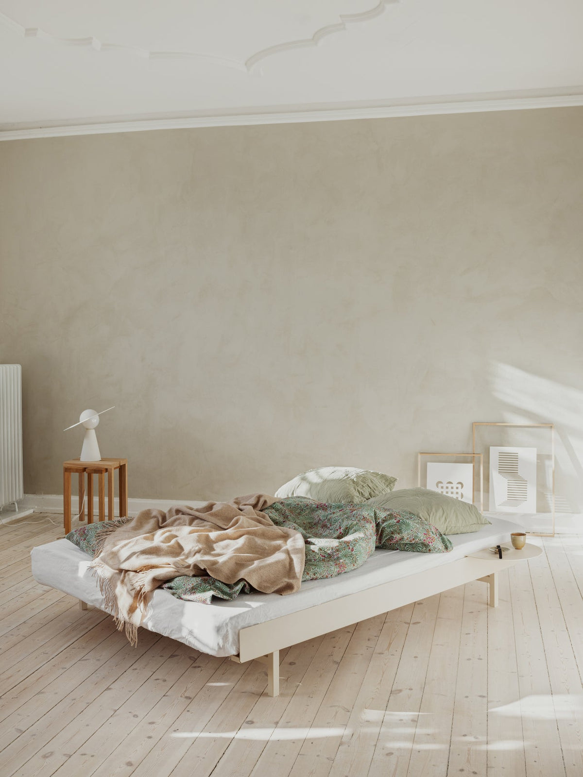Moebe Extendable Bed 90-180cm – Low – view 4