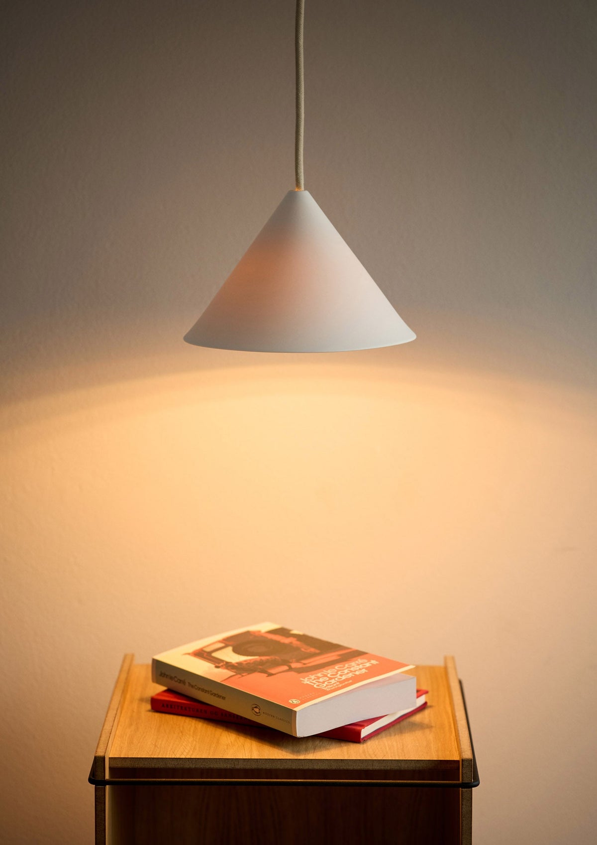 Ceramic Cone Pendant Lamp – MOEBE – view 5