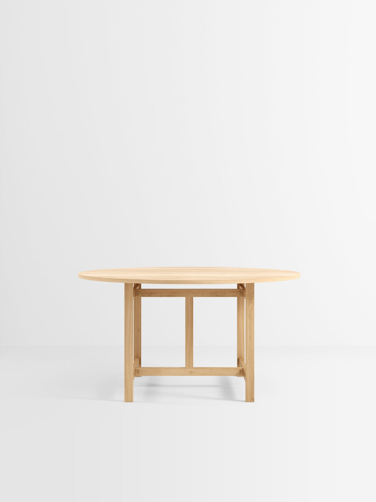 Round Dining Table – MOEBE – view 4