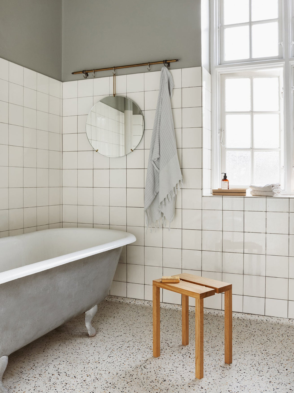 Peg Stool – MOEBE – view 5