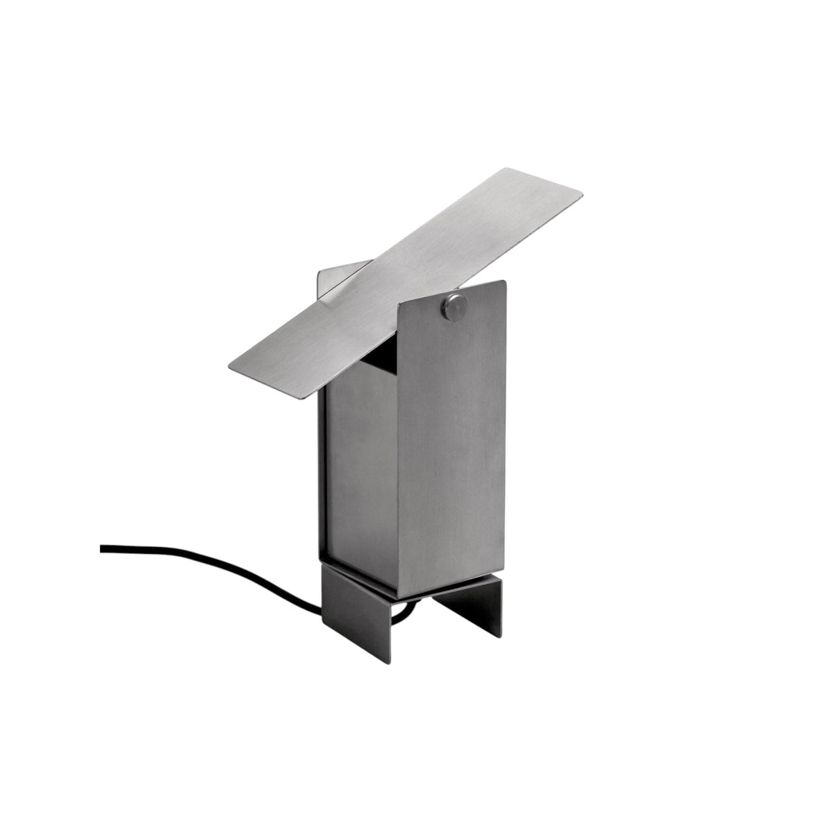 Pivoting Table Lamp – MOEBE