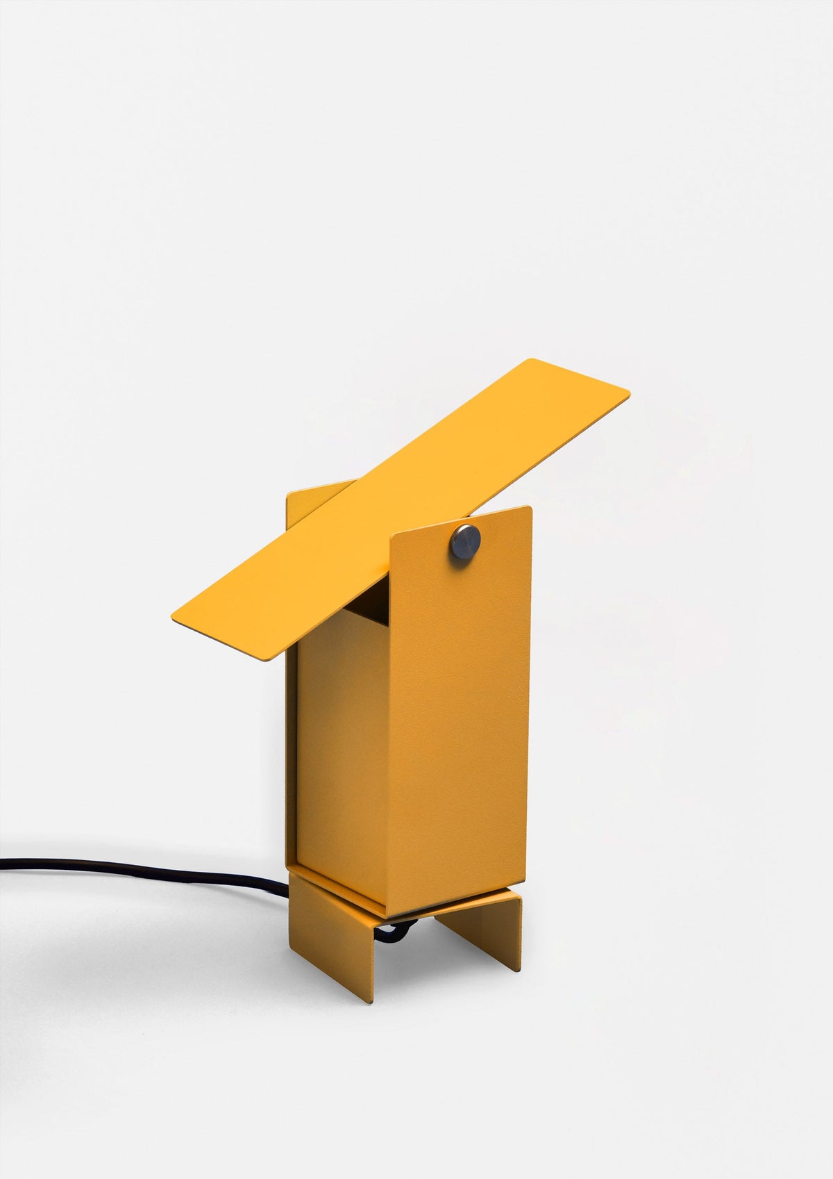 Pivoting Tischleuchte – MOEBE – Ansicht 10