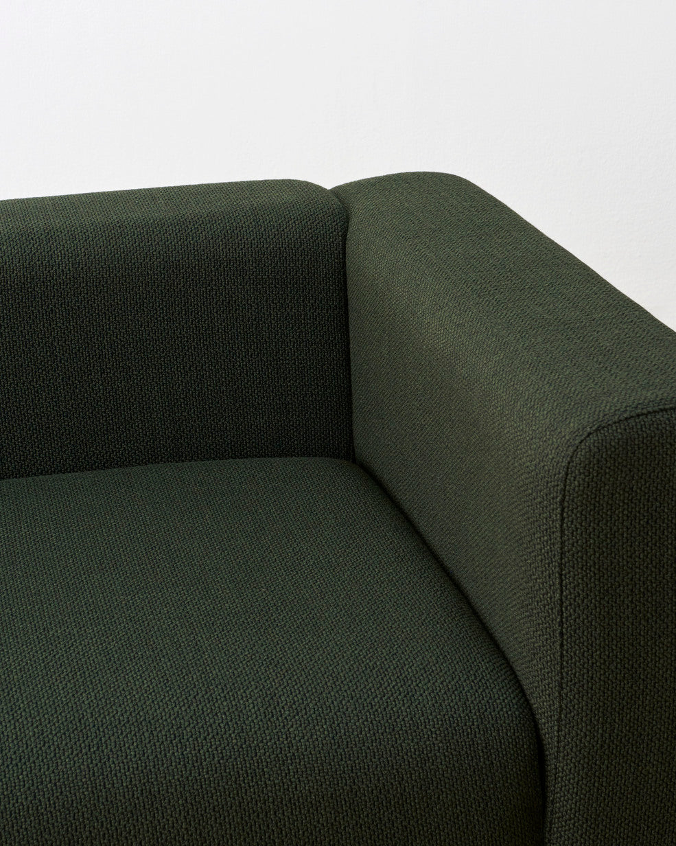 Mags 2.5 Seater Combination 1 – HAY – view 4