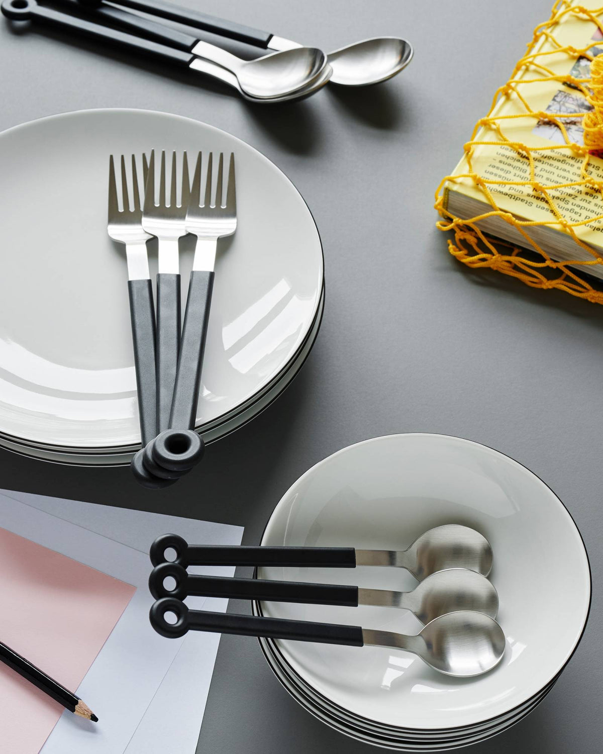 Mono Ring 4-Piece Cutlery Set – Red – view 5