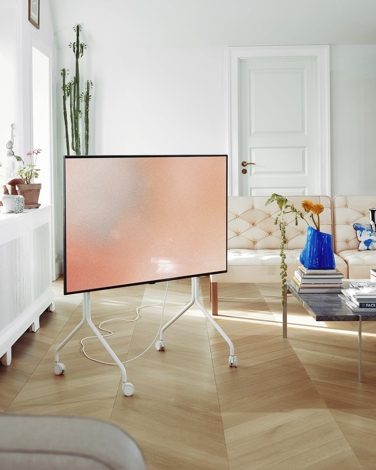 Moon TV-Stand - Pearl – Pedestal – view 9