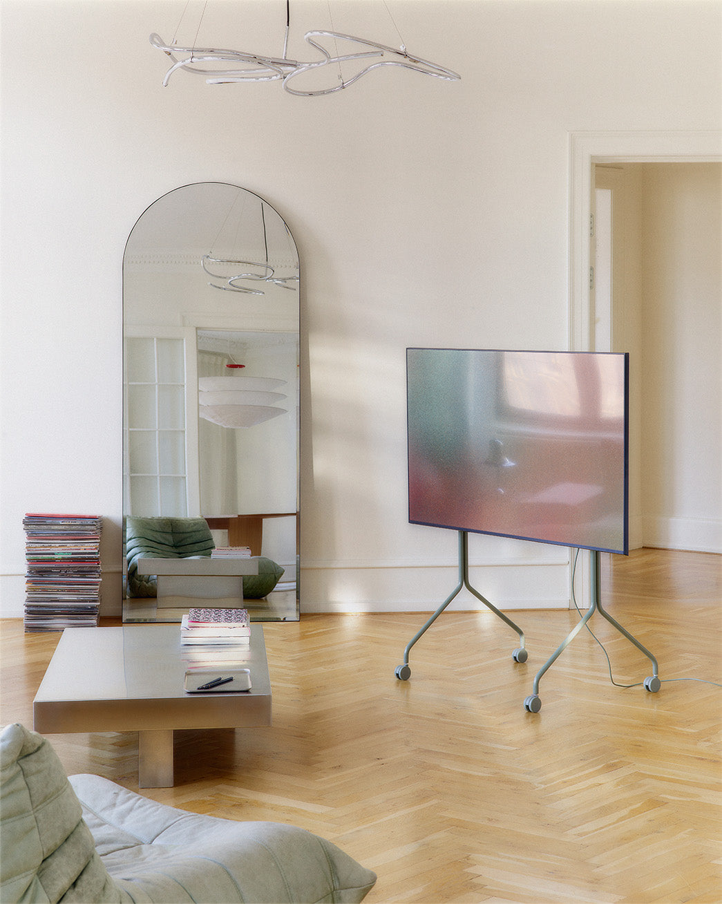 Moon Tall TV-Stand - Mossy Green – Pedestal – view 5