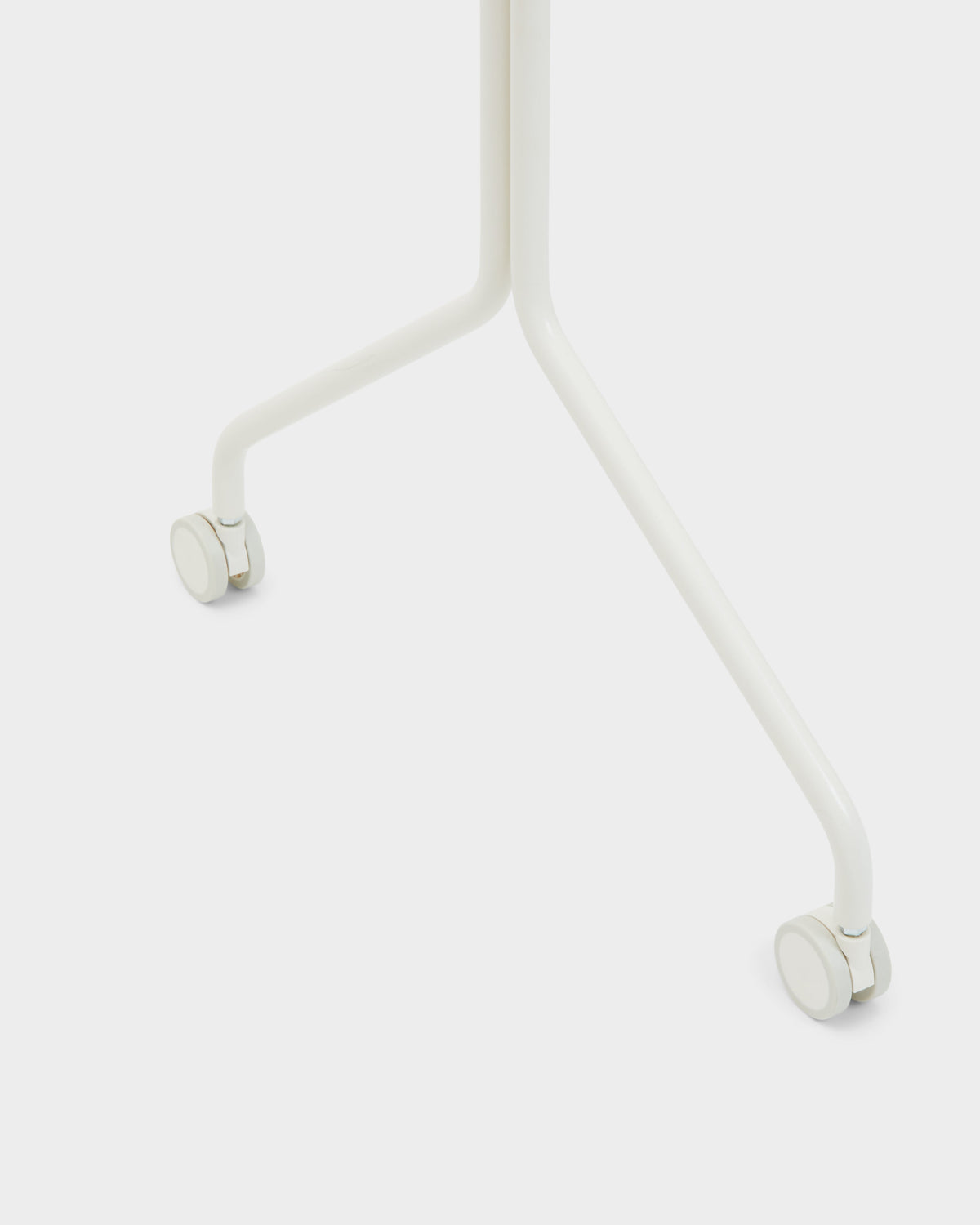 Wheels - Pearl – Pedestal – view 3