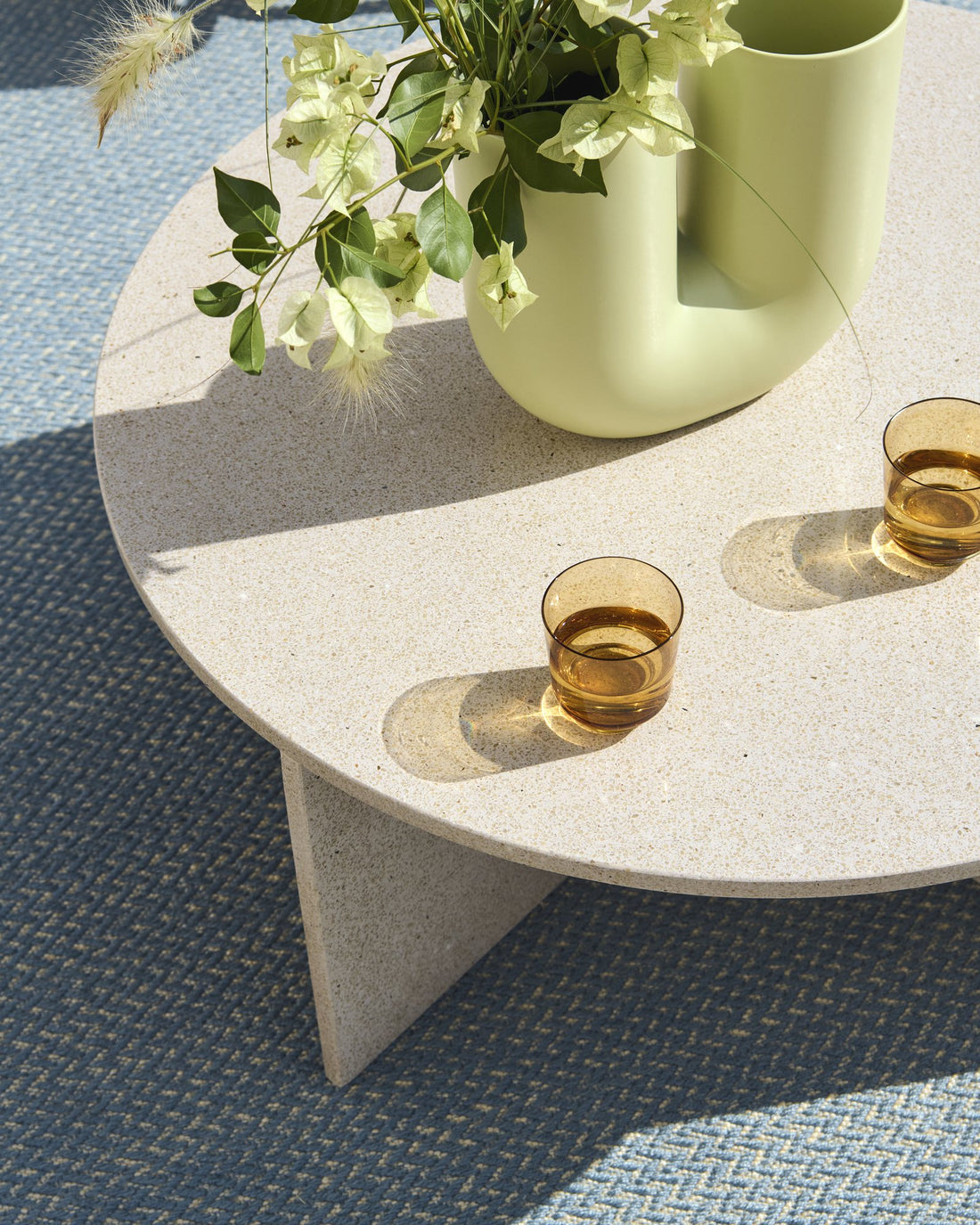 Halves Coffee Table - Coffee & Side Tables - Muuto