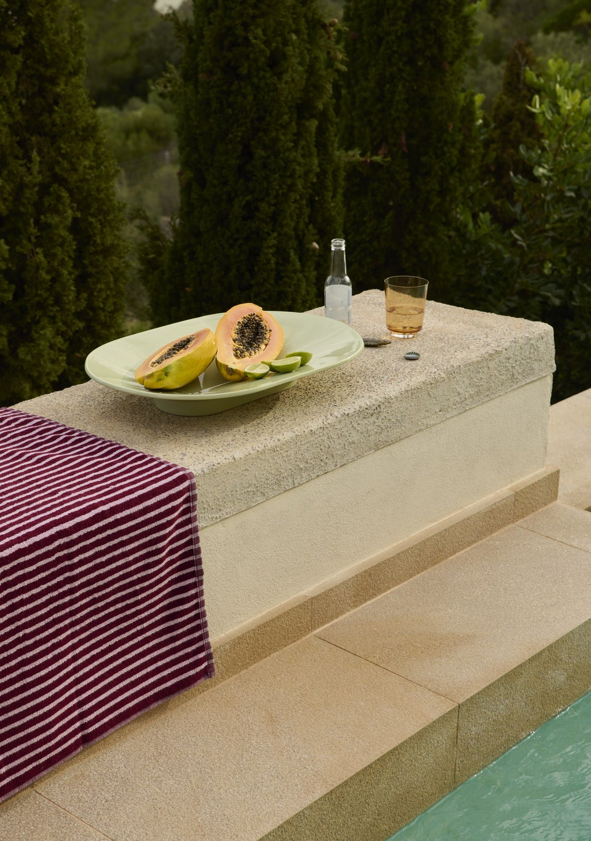 Mere Bowl - Bowls - Muuto