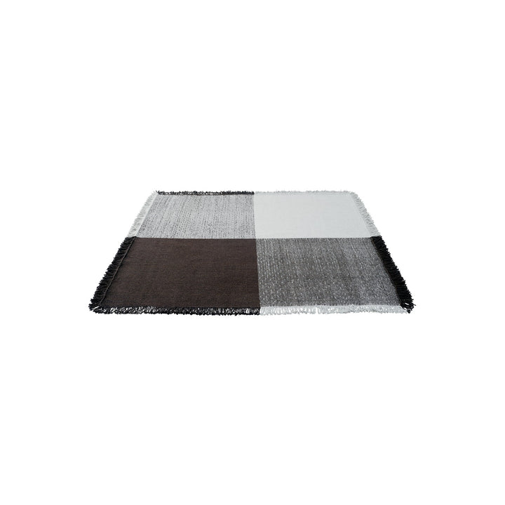 Verso Rug - 258 × 258 cm, Cool Grey / Dark Brown - Rugs - Muuto