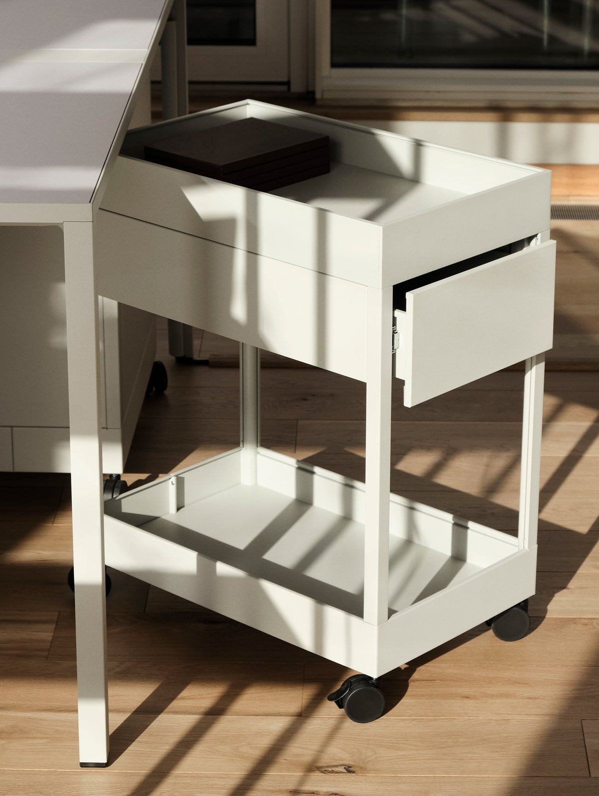 New Order Trolley – HAY – view 4