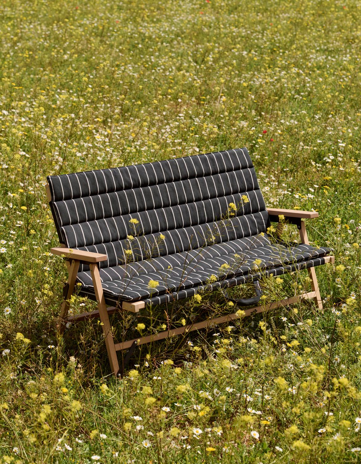 Outdoor Market Sofa Cushion – HAY – view 6