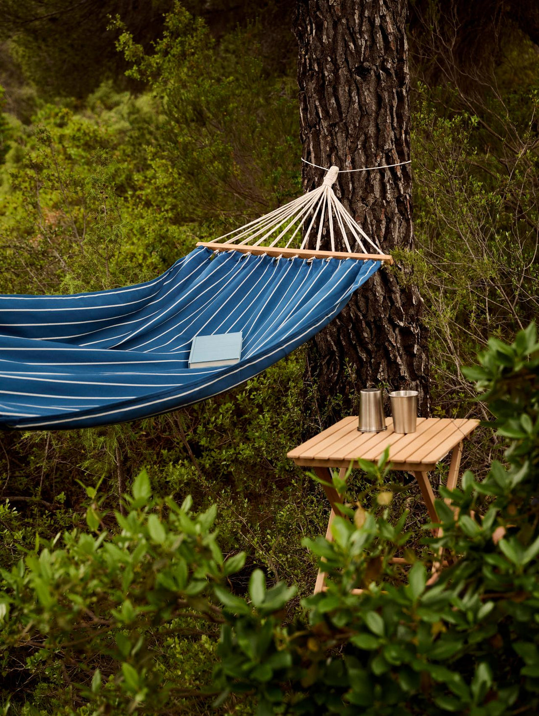 Outdoor Market Folding Hammock