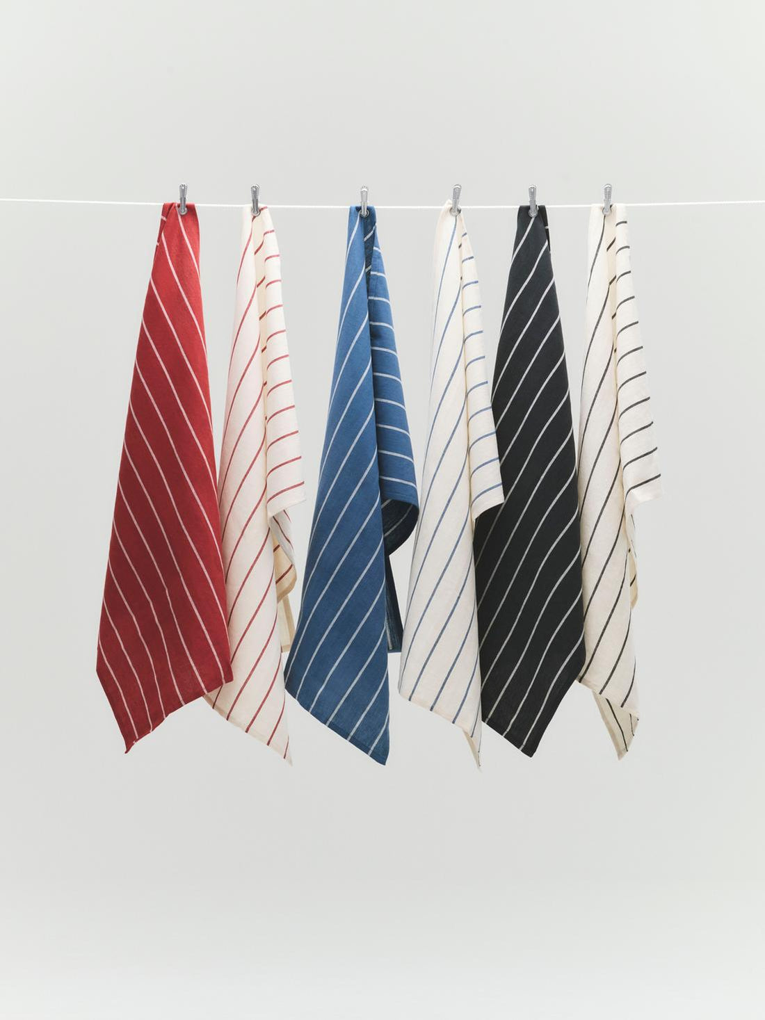 Outdoor Market Tea Towel