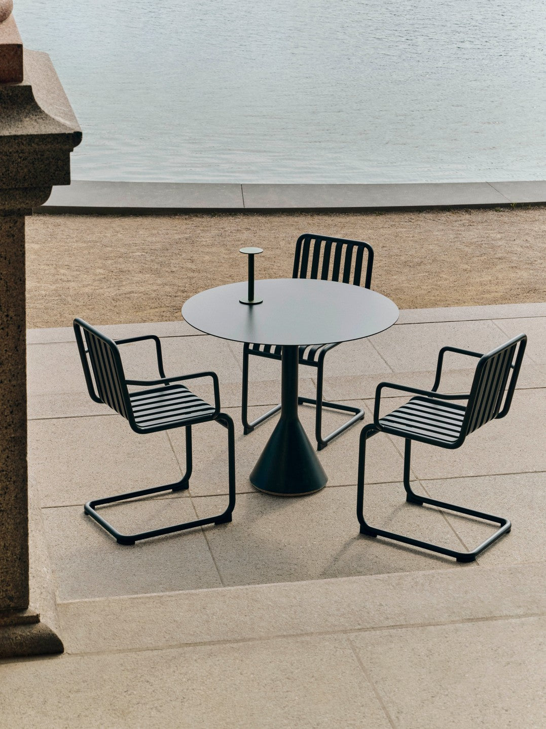 Palissade Cantilever Armchair