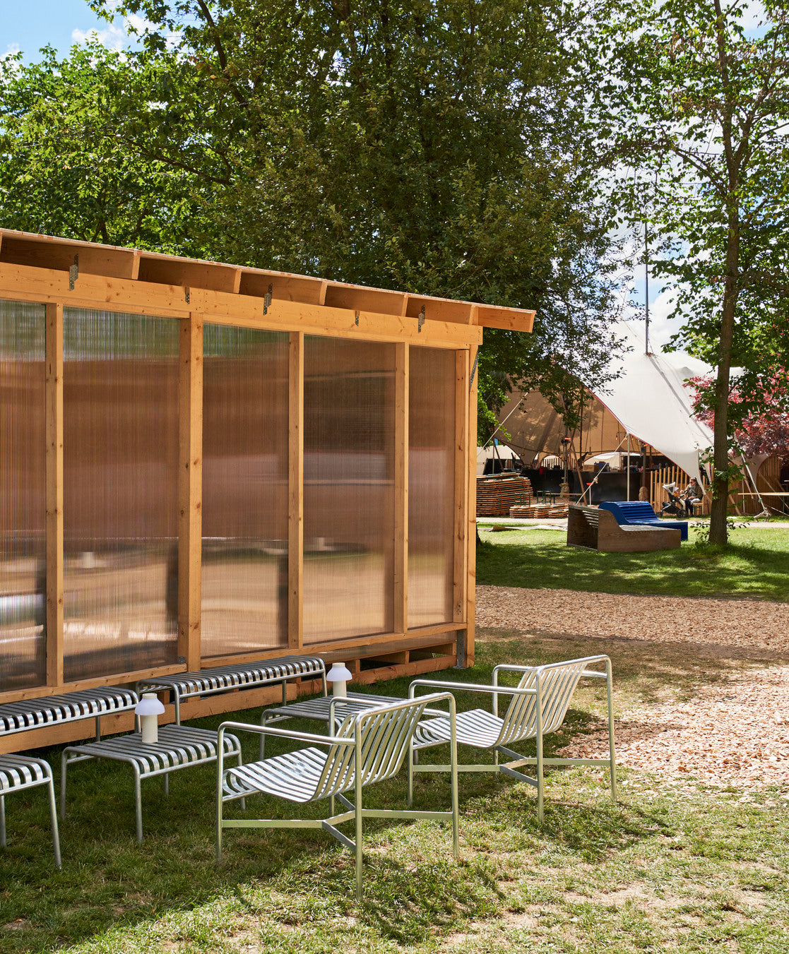Palissade Bench – HAY – view 4