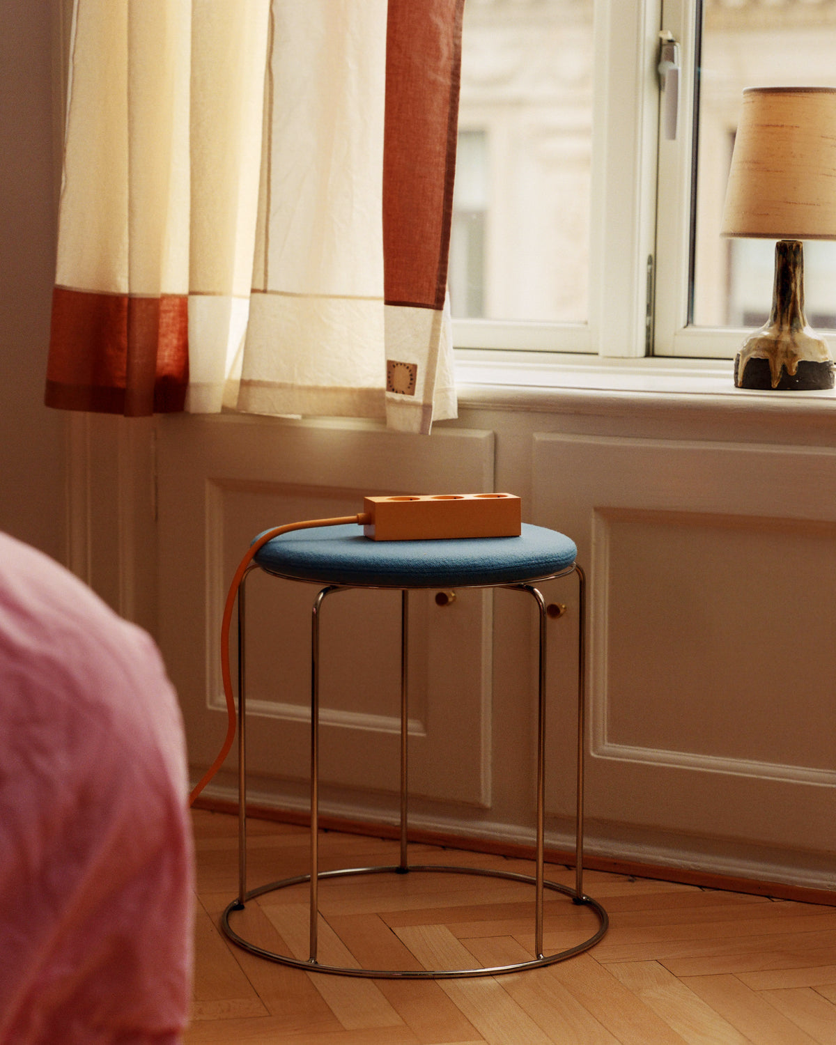 Power Bar 2 meters - Apricot – Pedestal – view 7