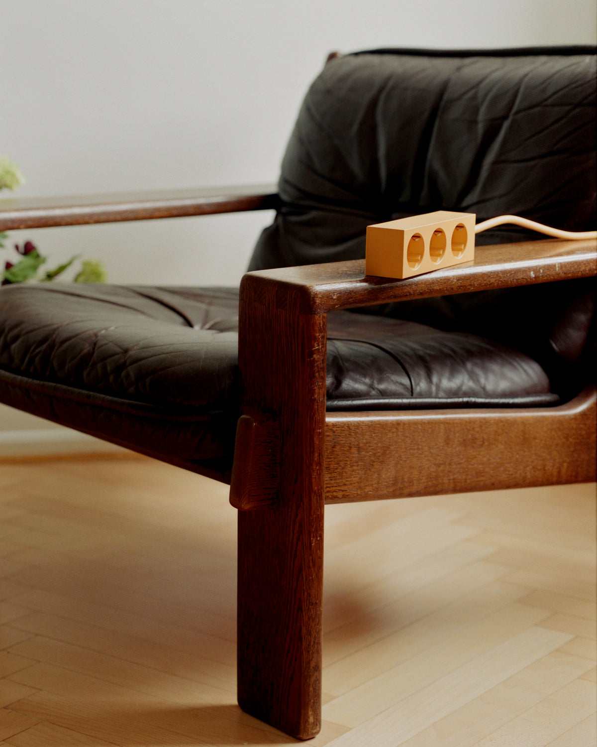 Power Bar 5 Meter - Apricot – Pedestal – Ansicht 3