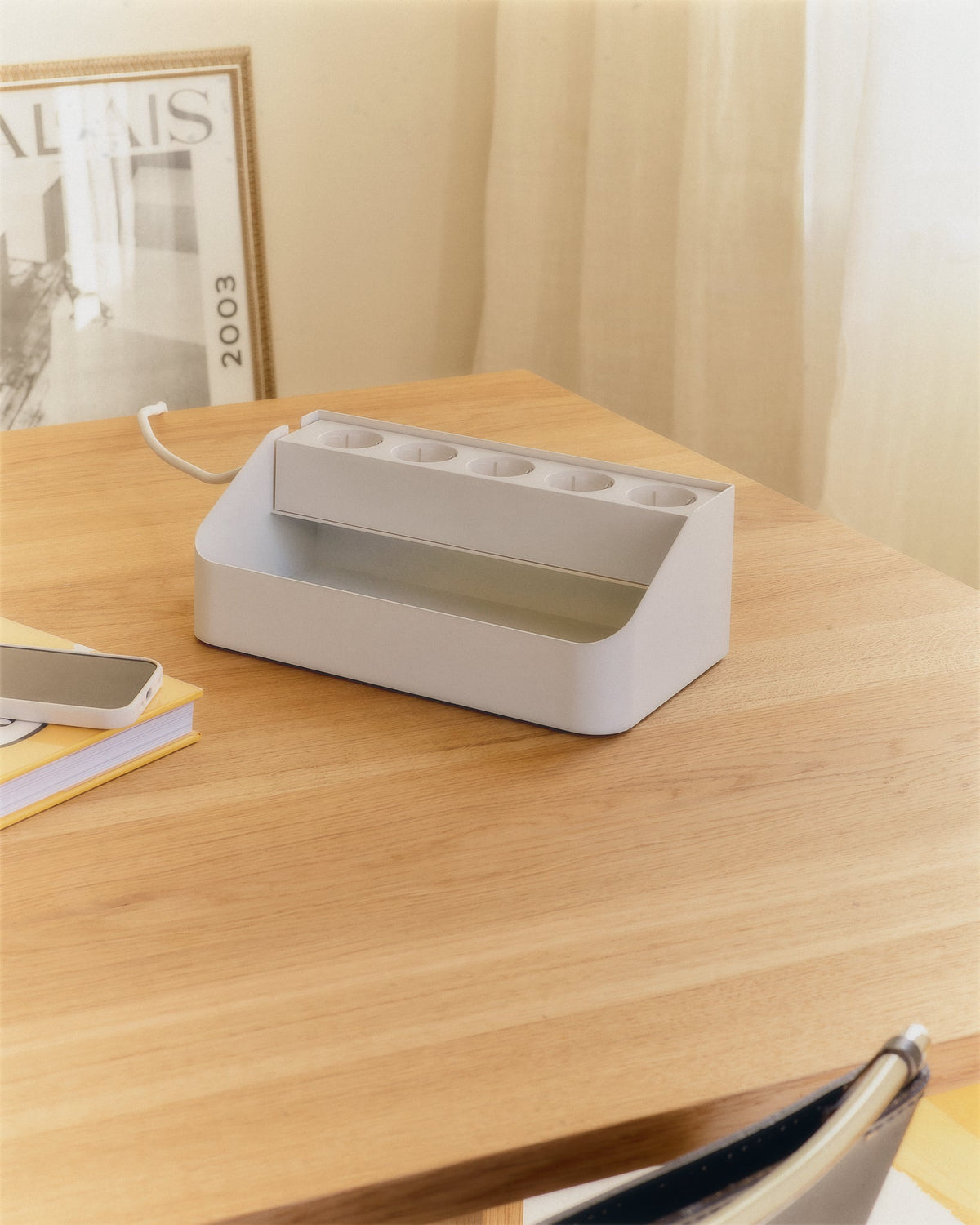 Power Beam 2 meters - Pearl – Pedestal – view 8