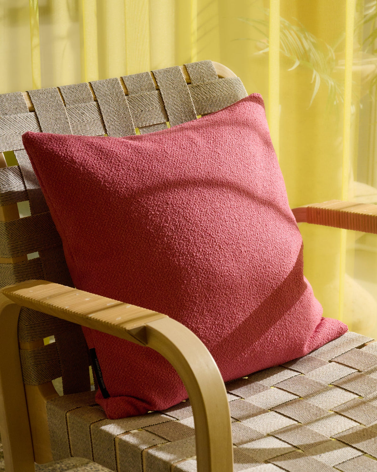 Saxion Cushion - Cushions - Kvadrat/Raf Simons