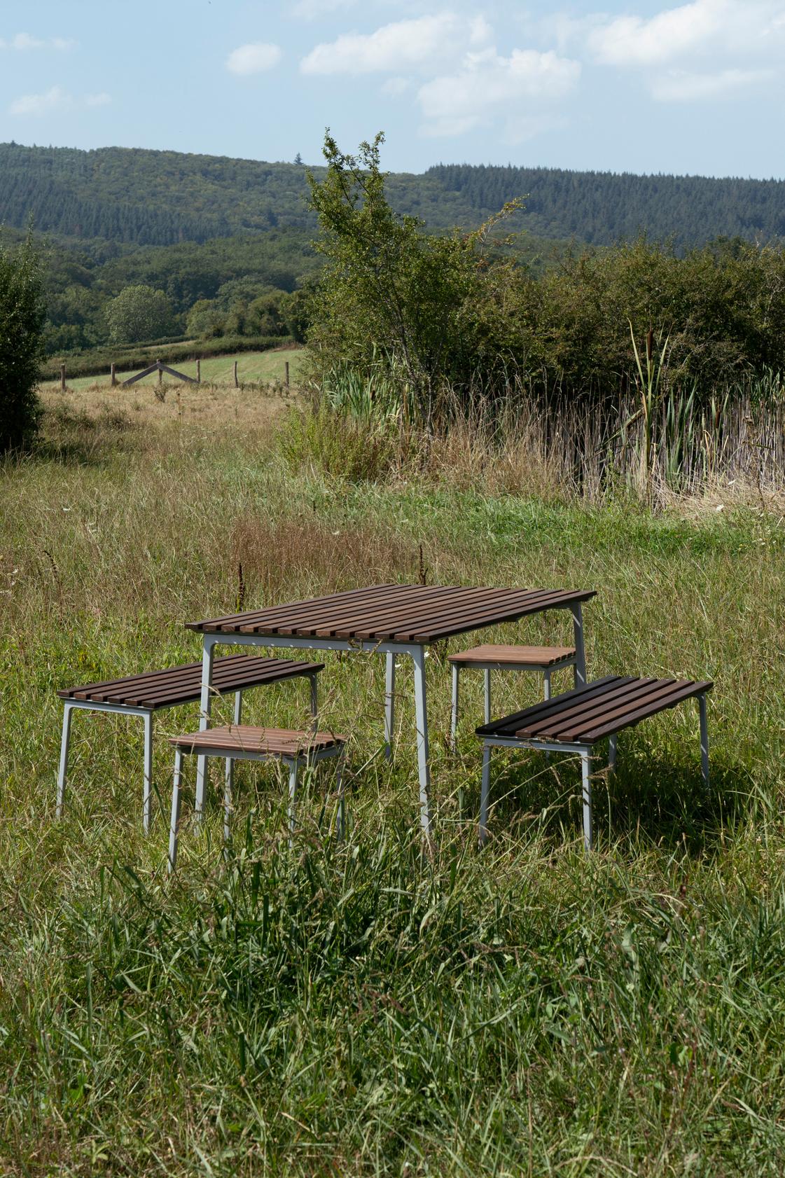 Traverse Bench – HAY – view 4