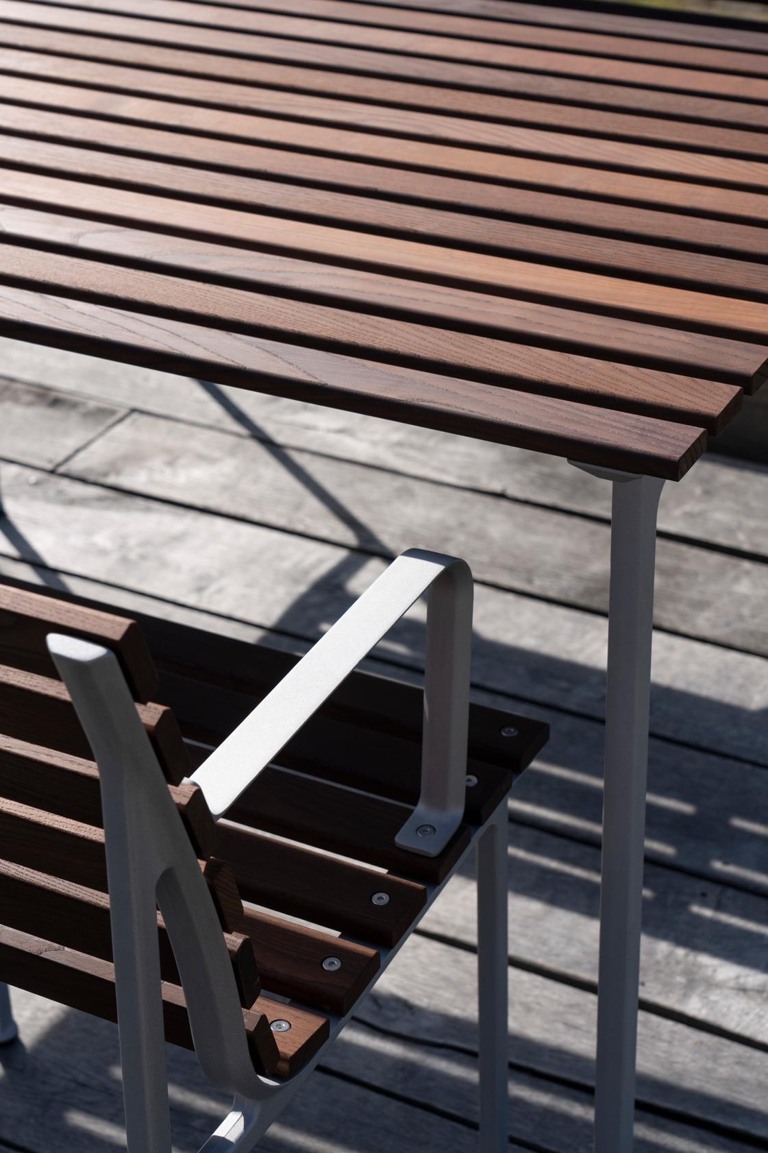 Traverse Table – HAY – view 8