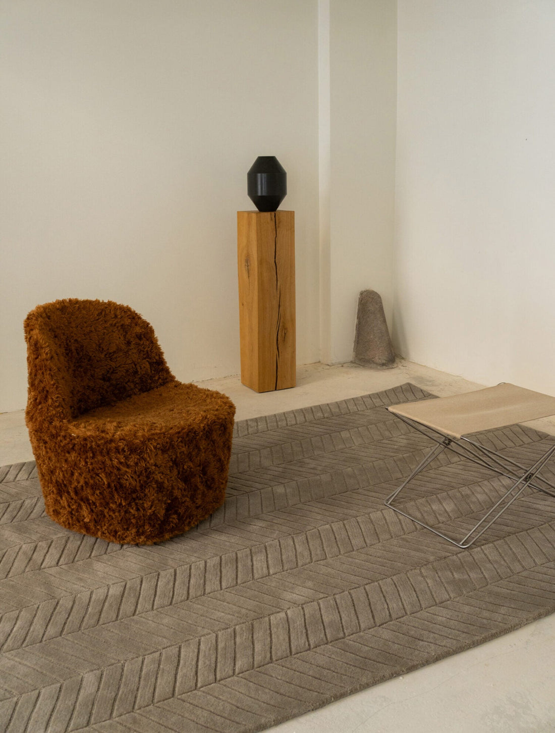 Rocky Grey - Vein - Surface Rug