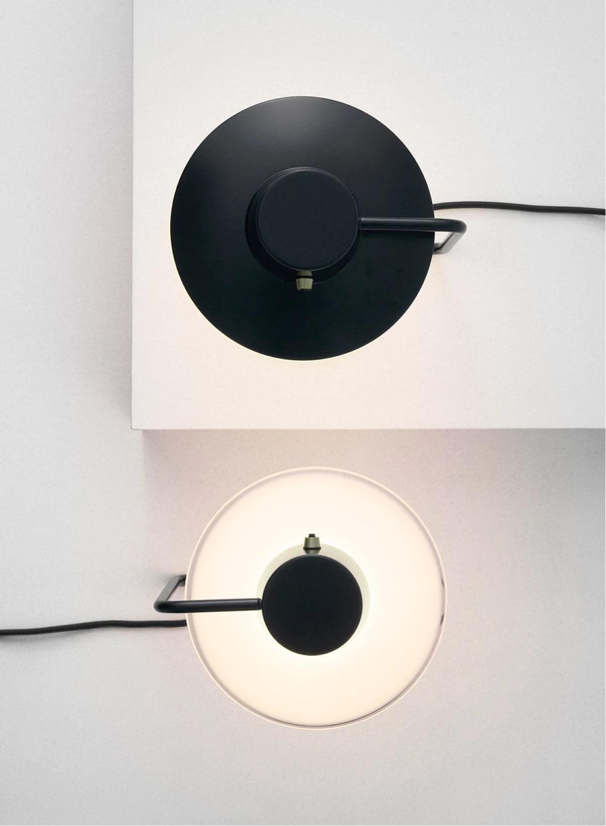 AJ Oxford Table Lamp – Louis Poulsen – view 6