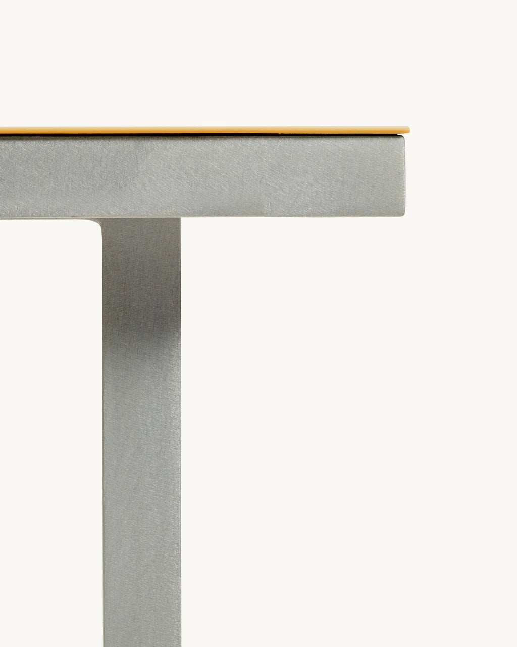Alu Dining Table M - Esstisch - Valerie Objects – view 10