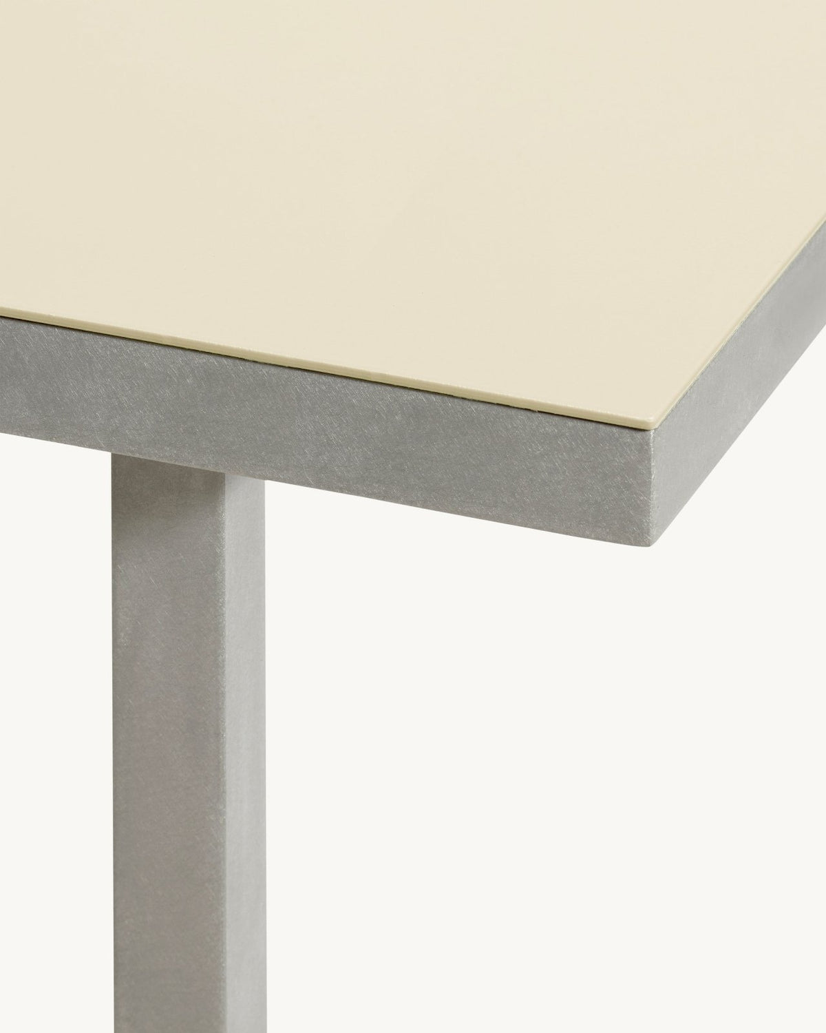 Alu Dining Table M - Esstisch - Valerie Objects – view 7