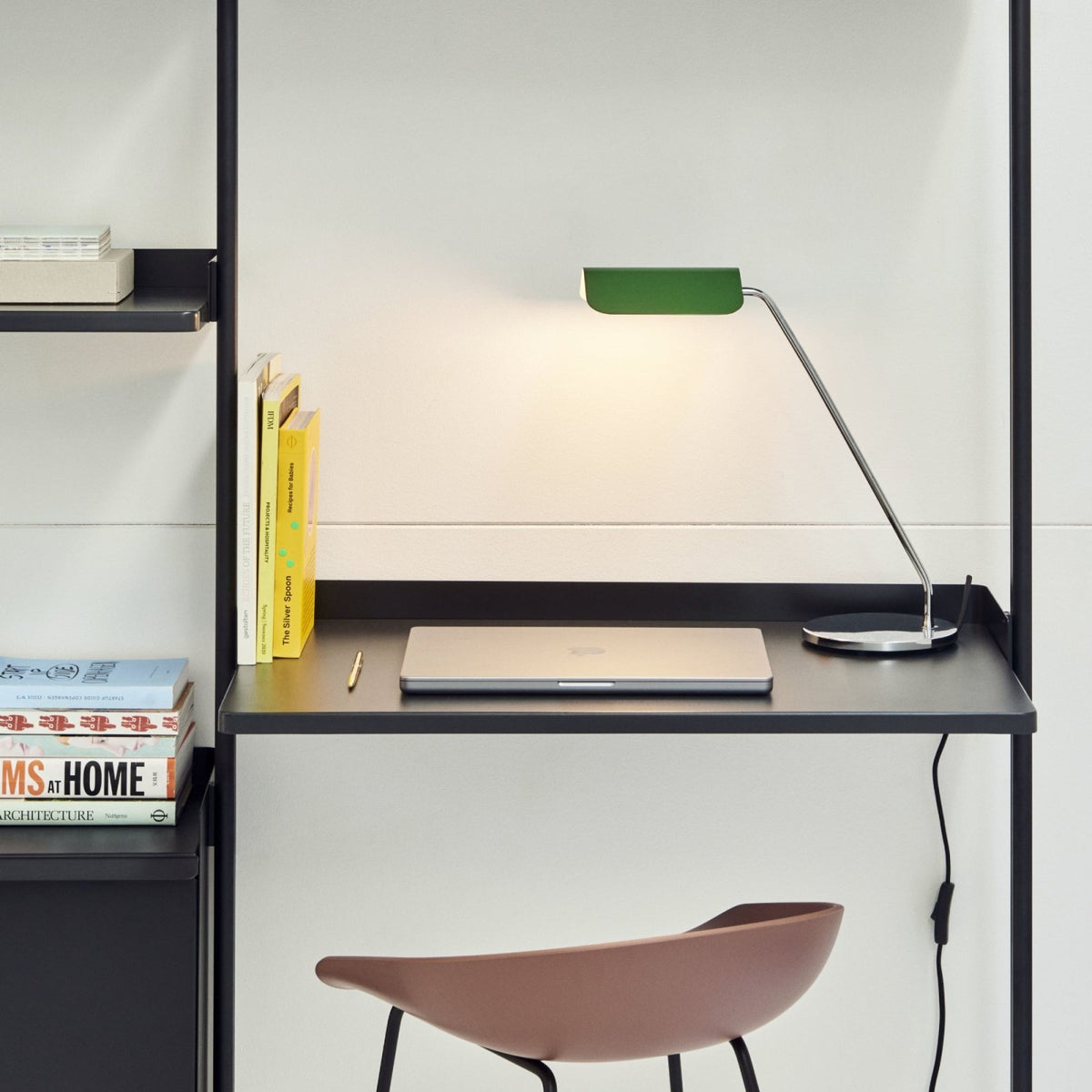 Apex Desk Lamp - Tischlampe - HAY – view 4