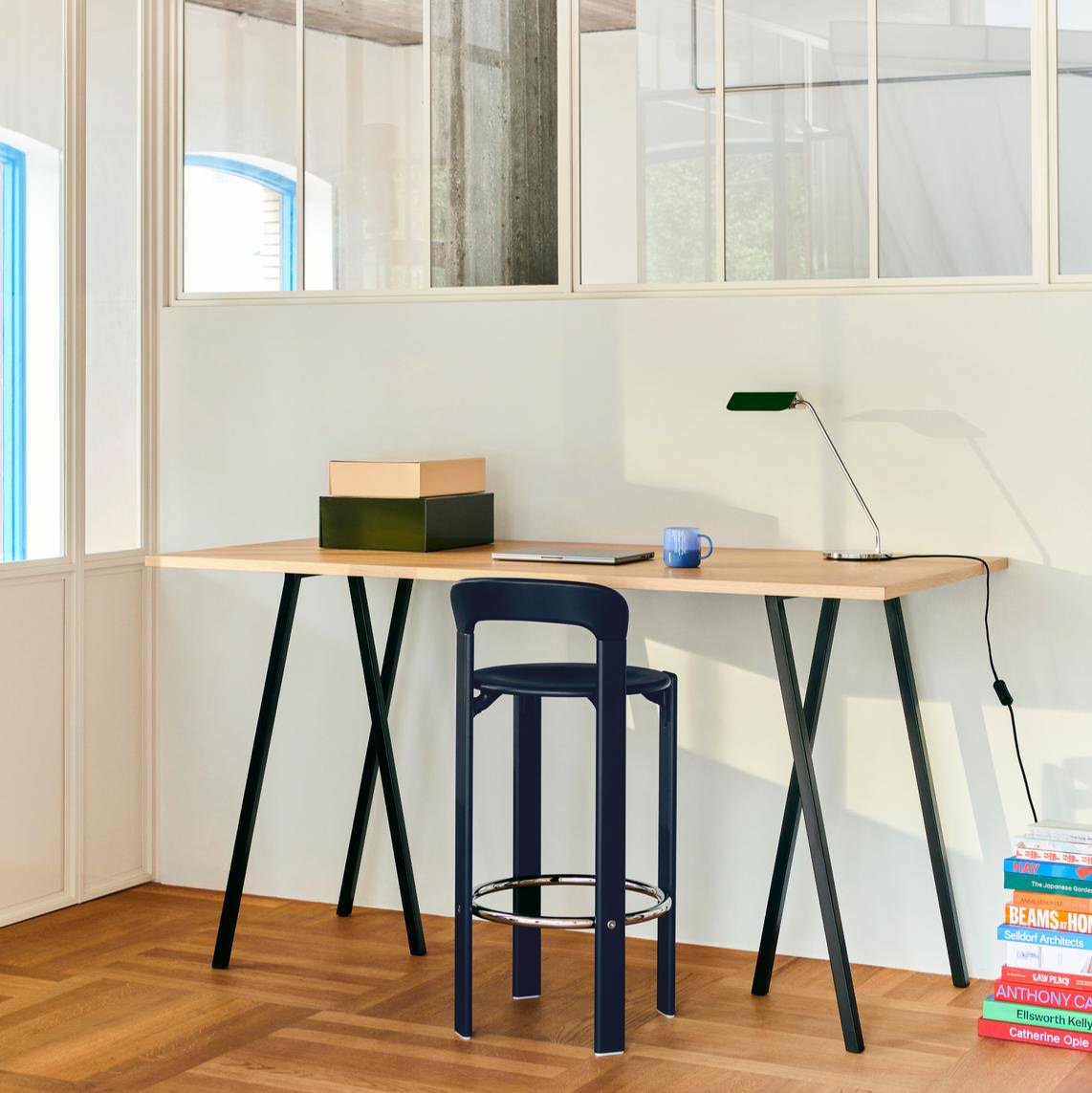 Apex Desk Lamp - Tischlampe - HAY – view 5