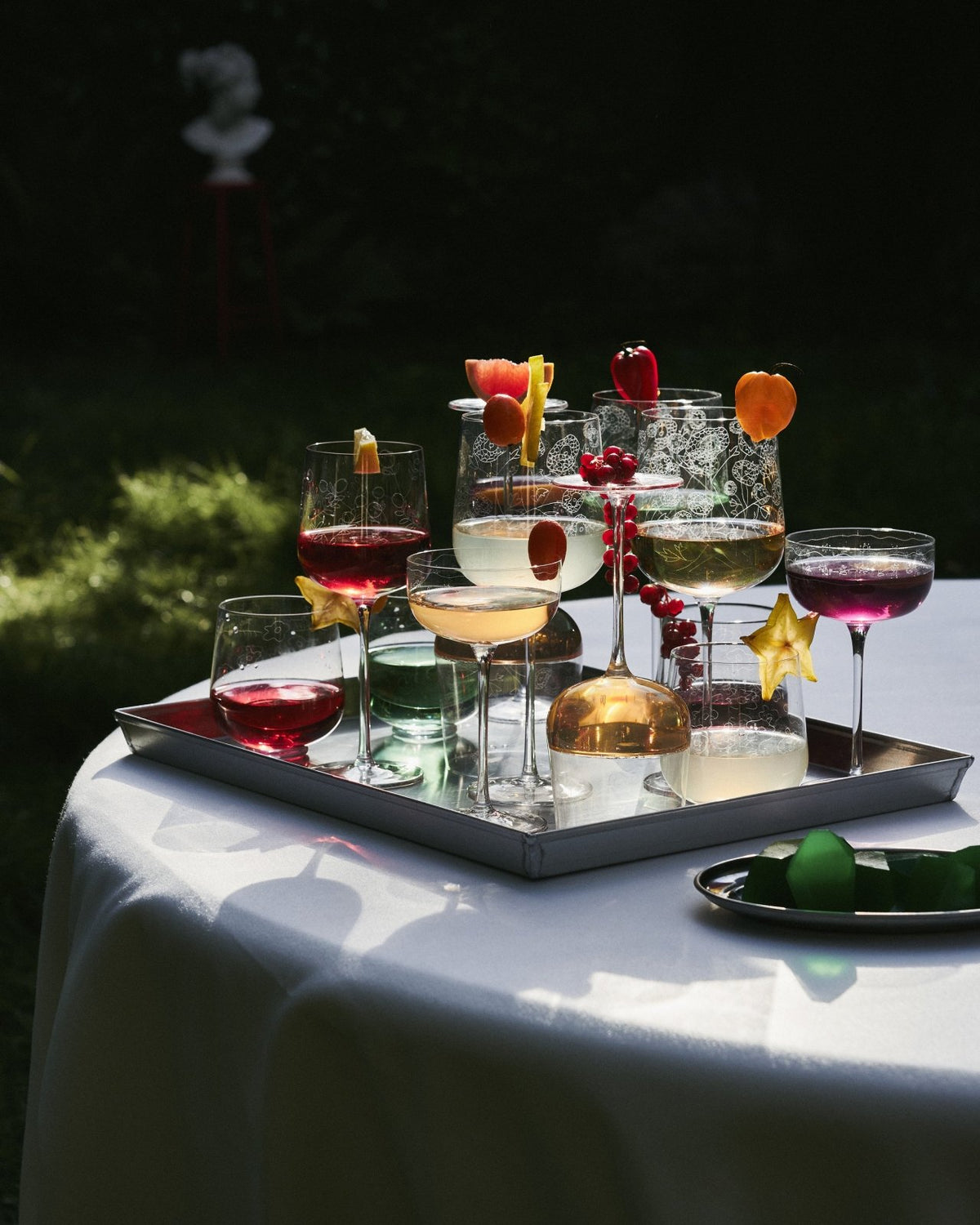Champagne Flute 4 - Set Giftbox - Camelia Aubergine Midnight Flowers - Geschirr - Serax x Marni – view 6