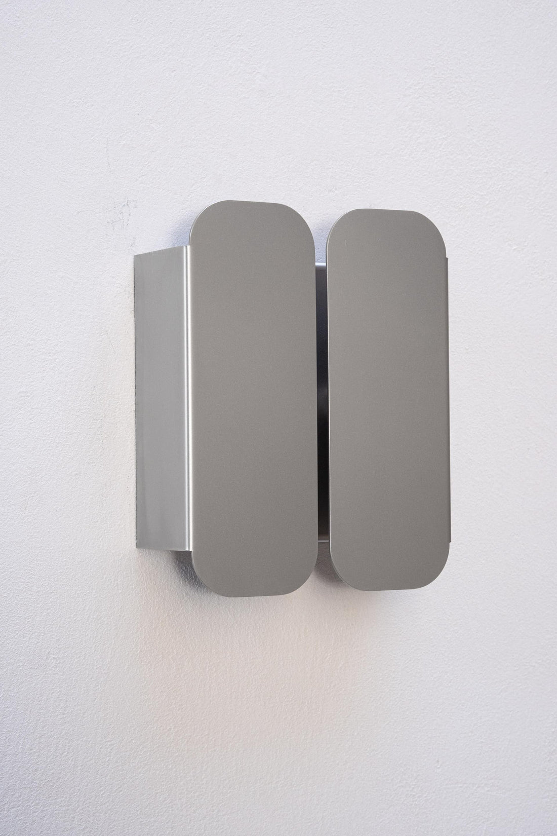 1.0 Double - Wall Lamp