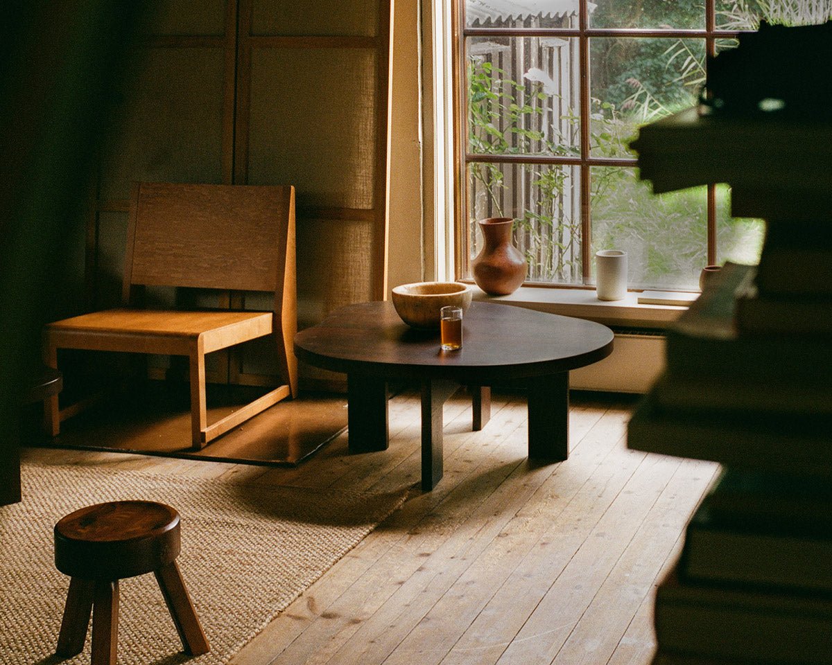 Farmhouse Coffee Table - Dark Oak - Pond - Coffee & Side Tables - Frama