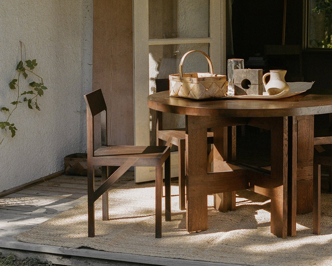 Farmhouse Trestle Table - Dark Oak - 140 Ø Round - Dining Tables - Frama