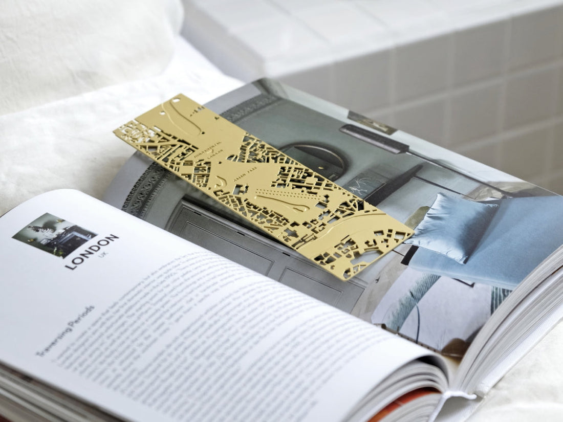 London – Bookmark
