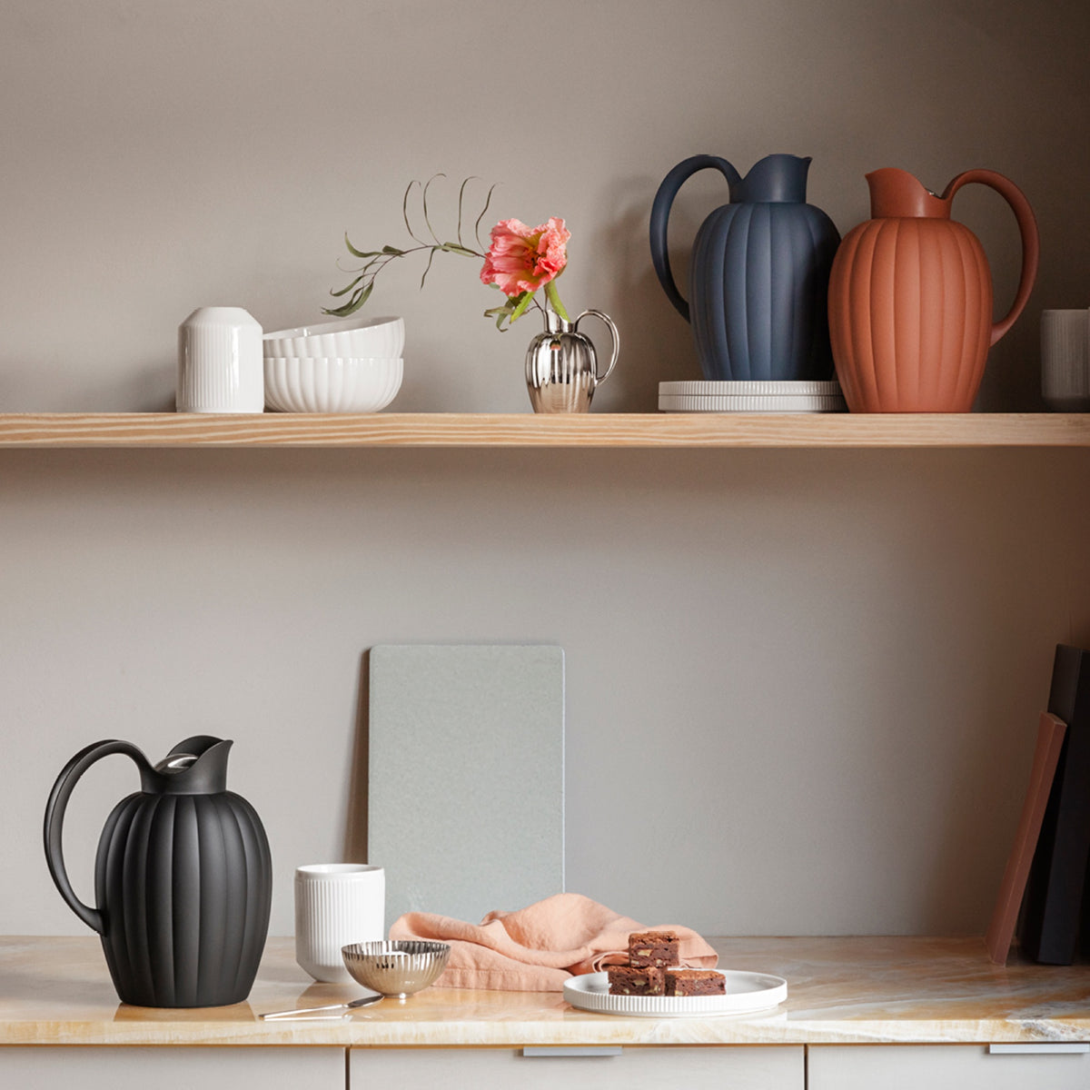 Bernadotte - Thermo Jug 1 L, Midnight Black – view 4