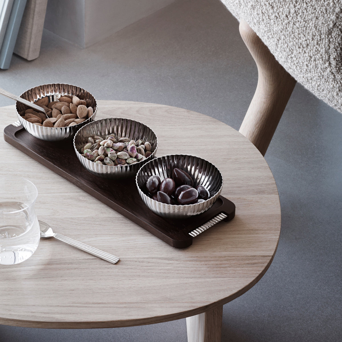 Bernadotte - Tray with Bowls