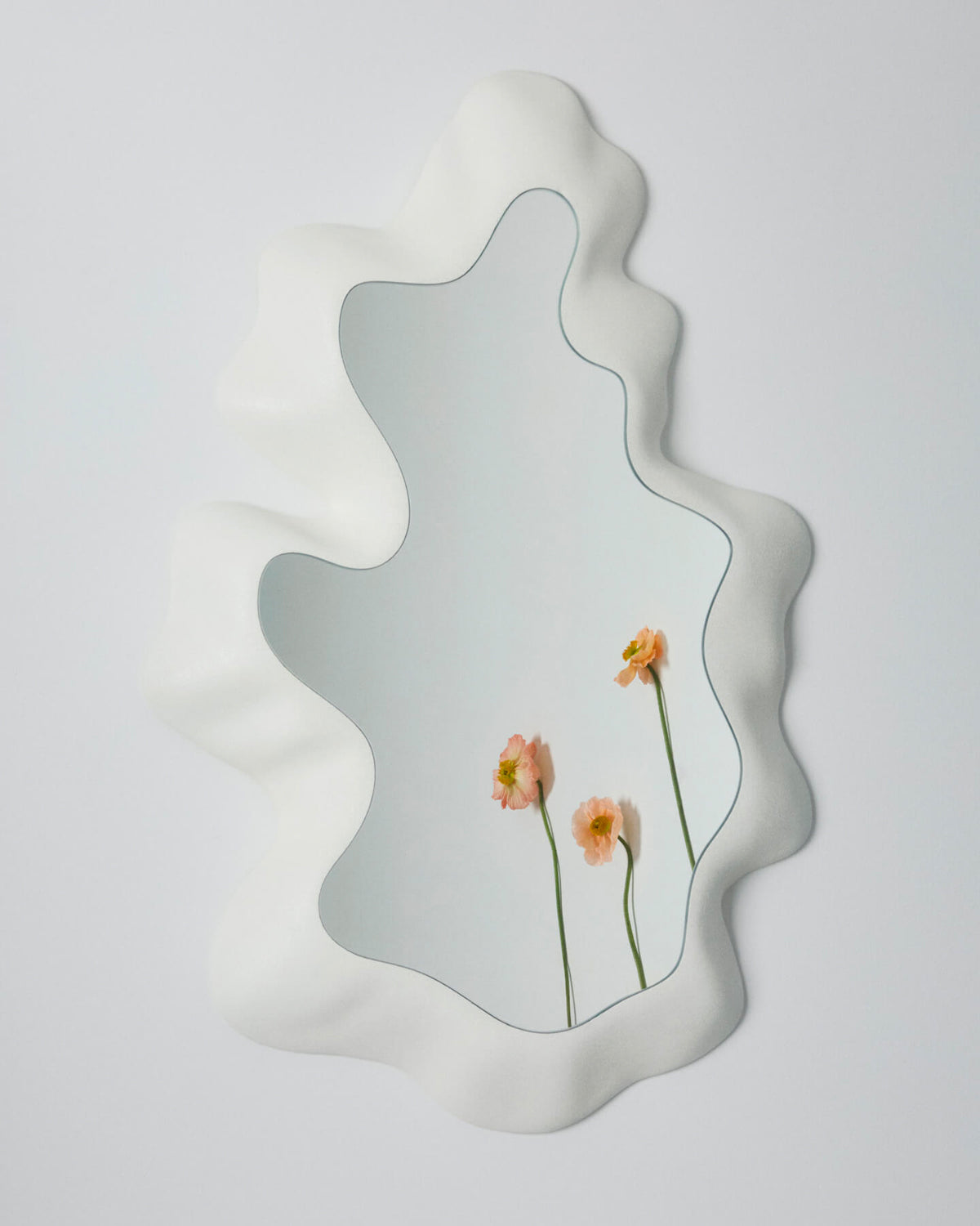 Sculpted Mirror – Gufram – view 5