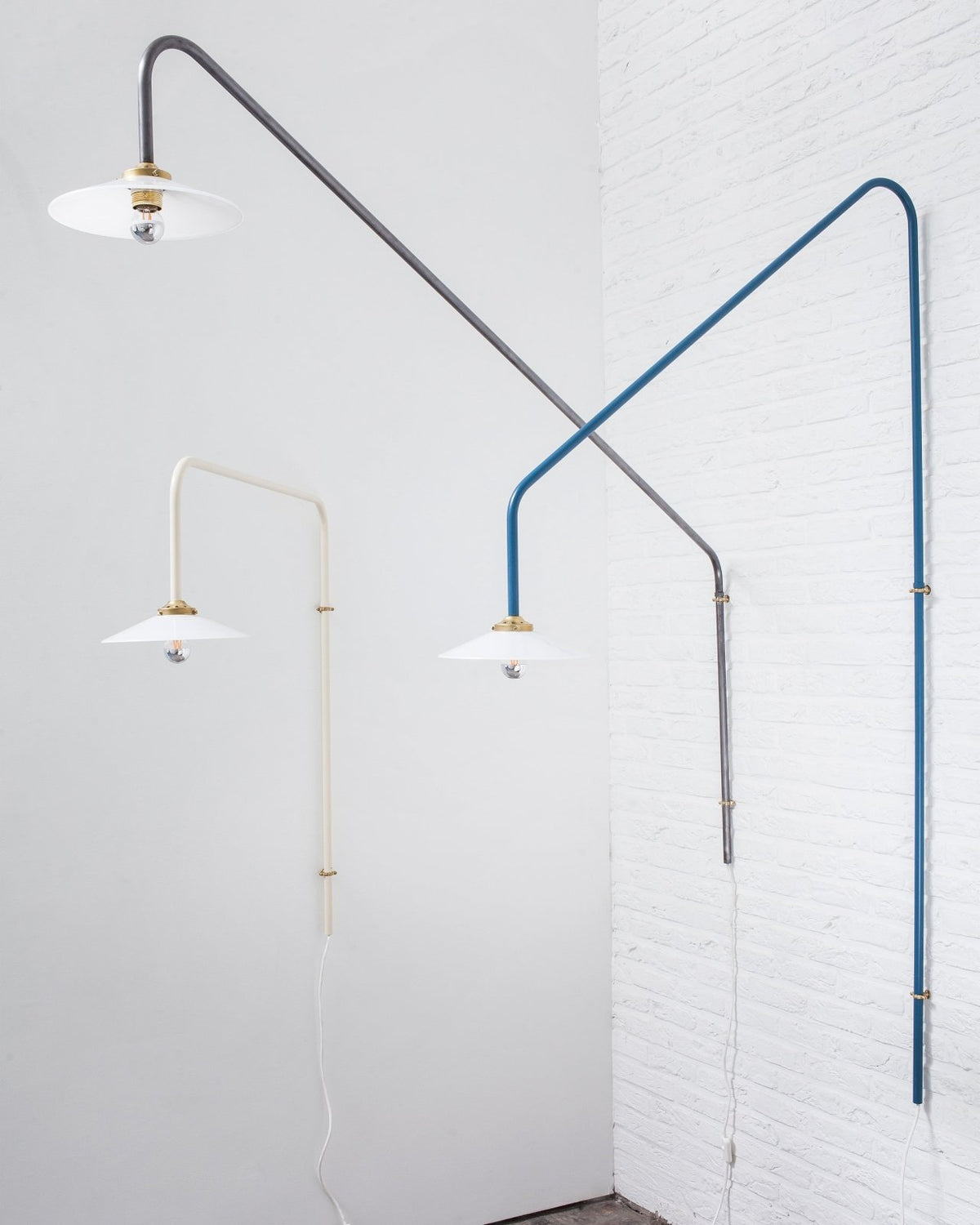 Hanging Lamp n°4 - Lamps - Valerie Objects – view 4