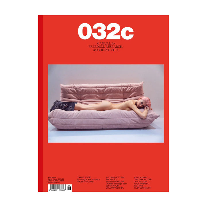 Issue 46 Winter 2024/25 - Amelia Gray - Magazin - 032c