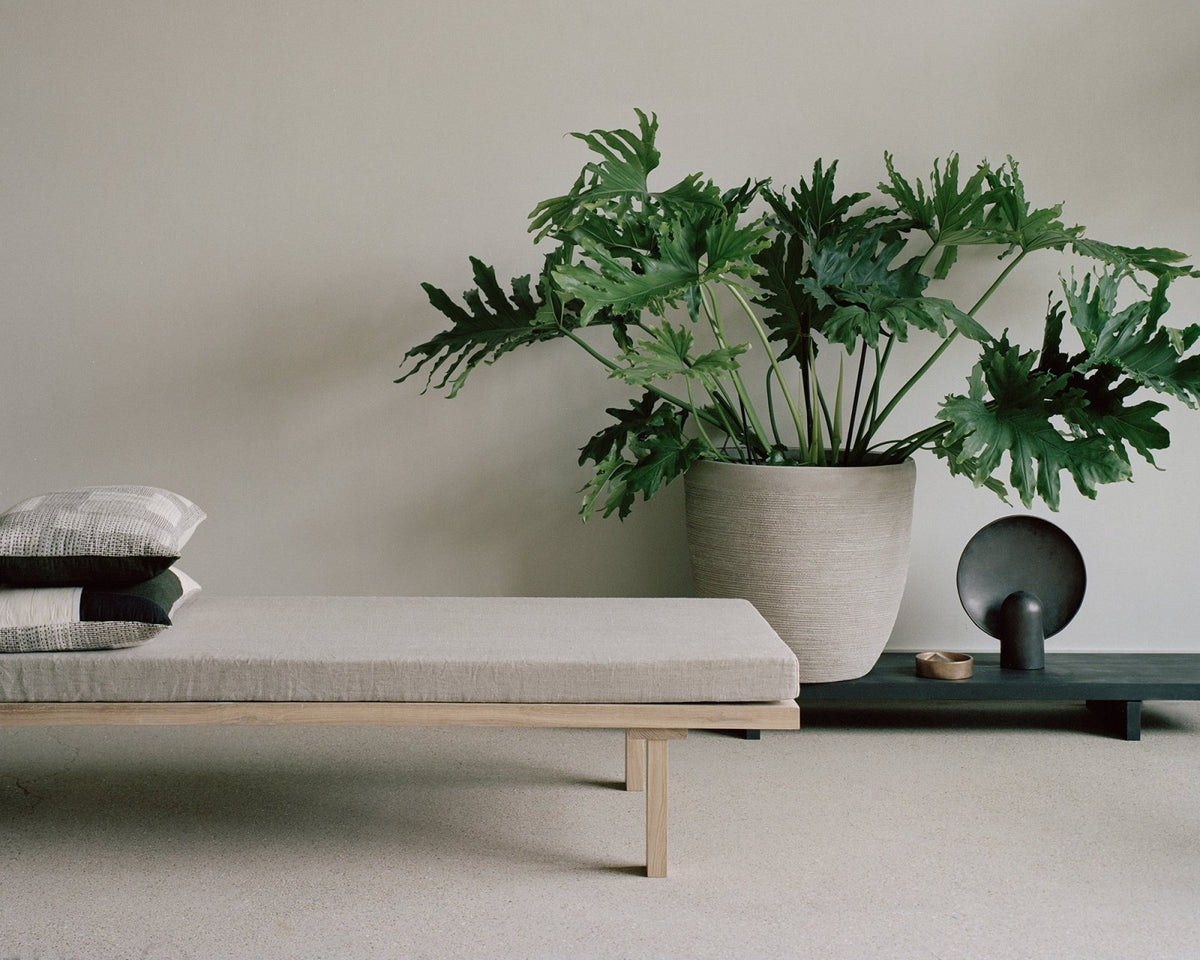 KR180 Daybed - Light Natural - Couches & Daybeds - Frama – view 6