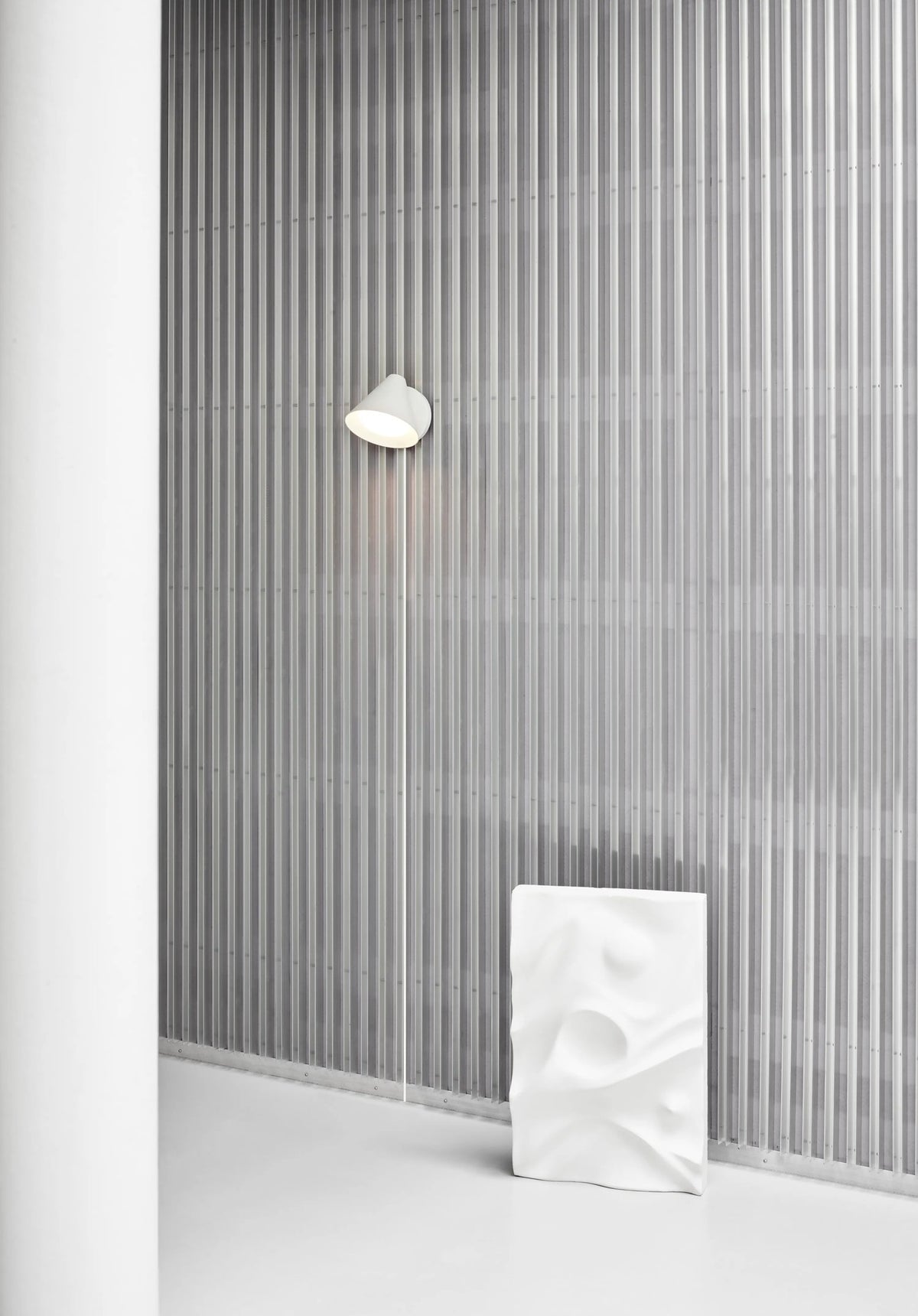 Keglen Wall Lamp – Louis Poulsen – view 3