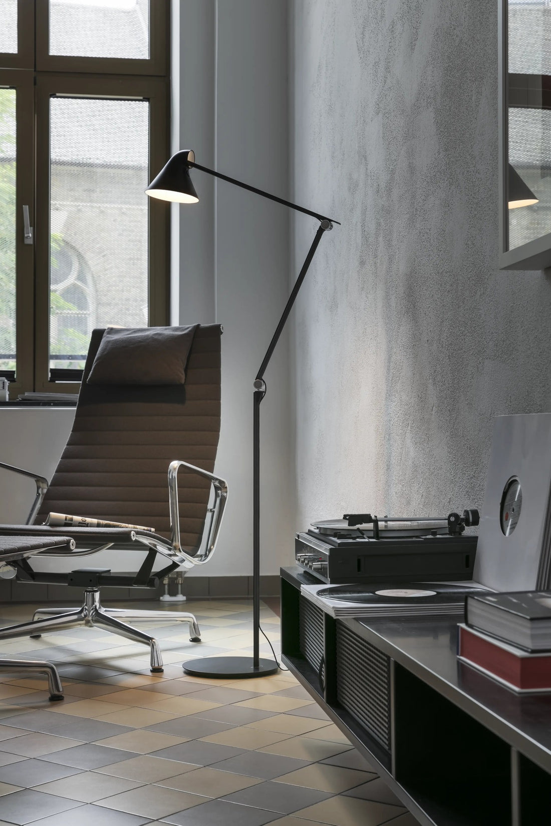 NJP Floor Lamp