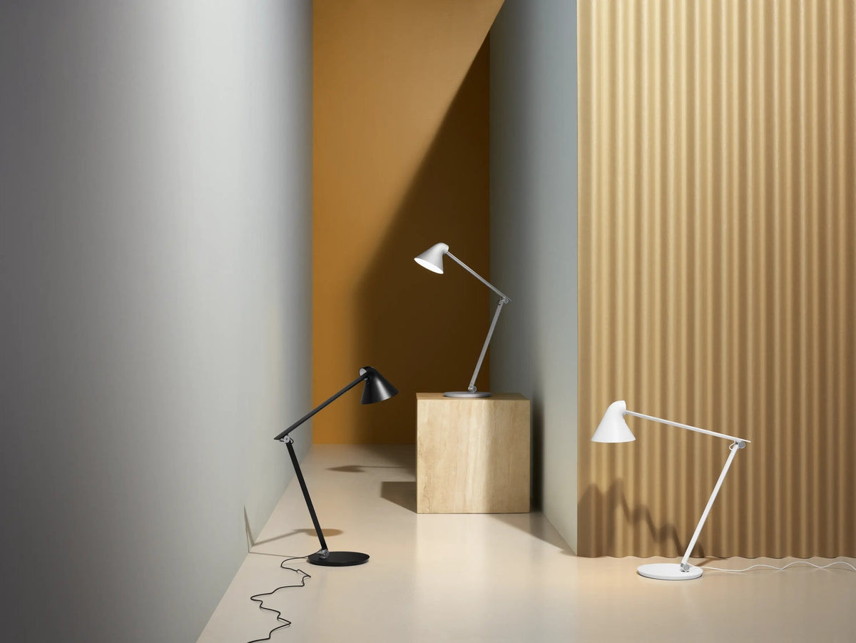 NJP Table Lamp – Louis Poulsen – view 12