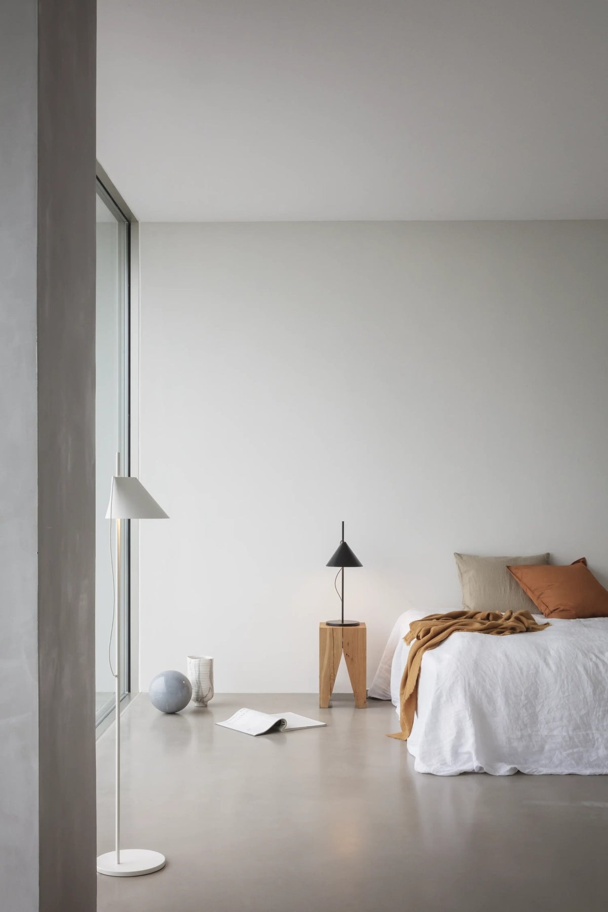 Yuh Table Lamp – Louis Poulsen – view 8